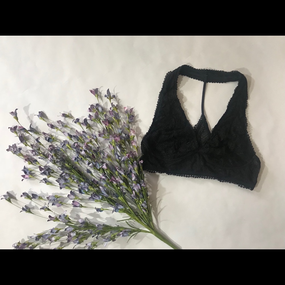 Victoria’s Secret Bralette - Picture 1 of 3